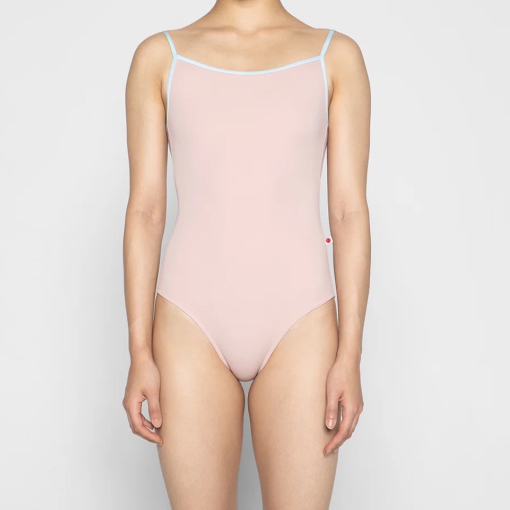 Yumiko Daniela Leotard - N Rose - Picture 2 of 4